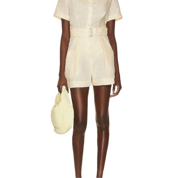 Matthew Bruch Pleated Short - Picture 4 of 5